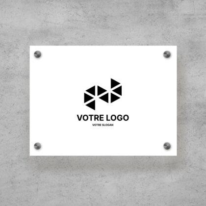 plaque professionelle blanc 30*25cm noire logo plexiglass